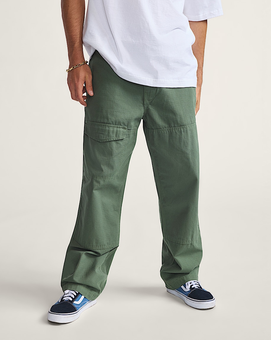 skate loose cargo pants von atiba jefferson