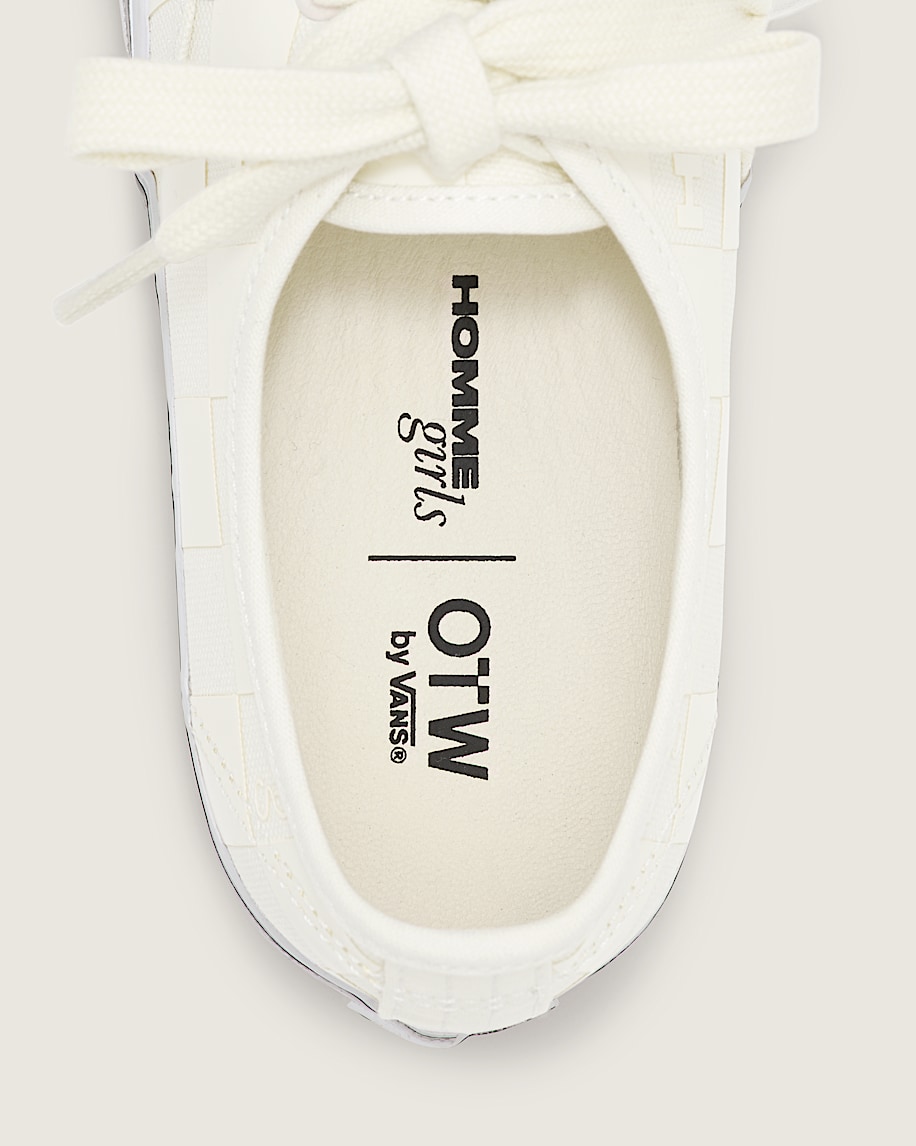 otw by vans x hommegirls authentic 44