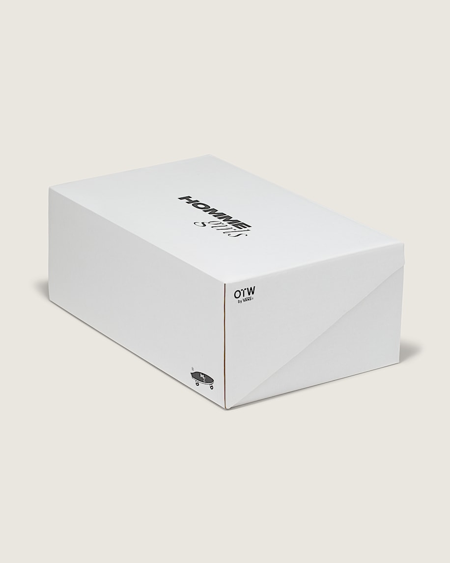 otw by vans x hommegirls authentic 44