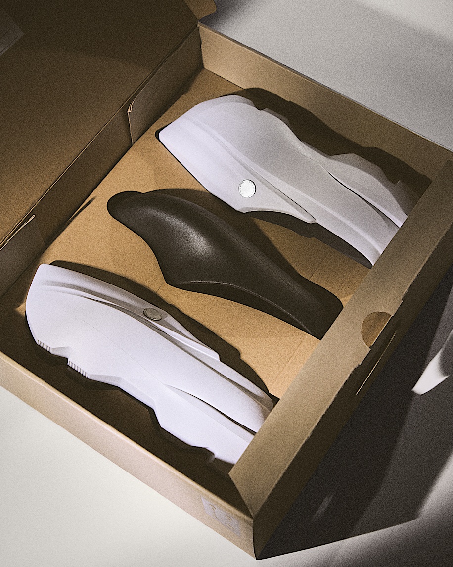 otw von vans x sr studio. la. ca. clog