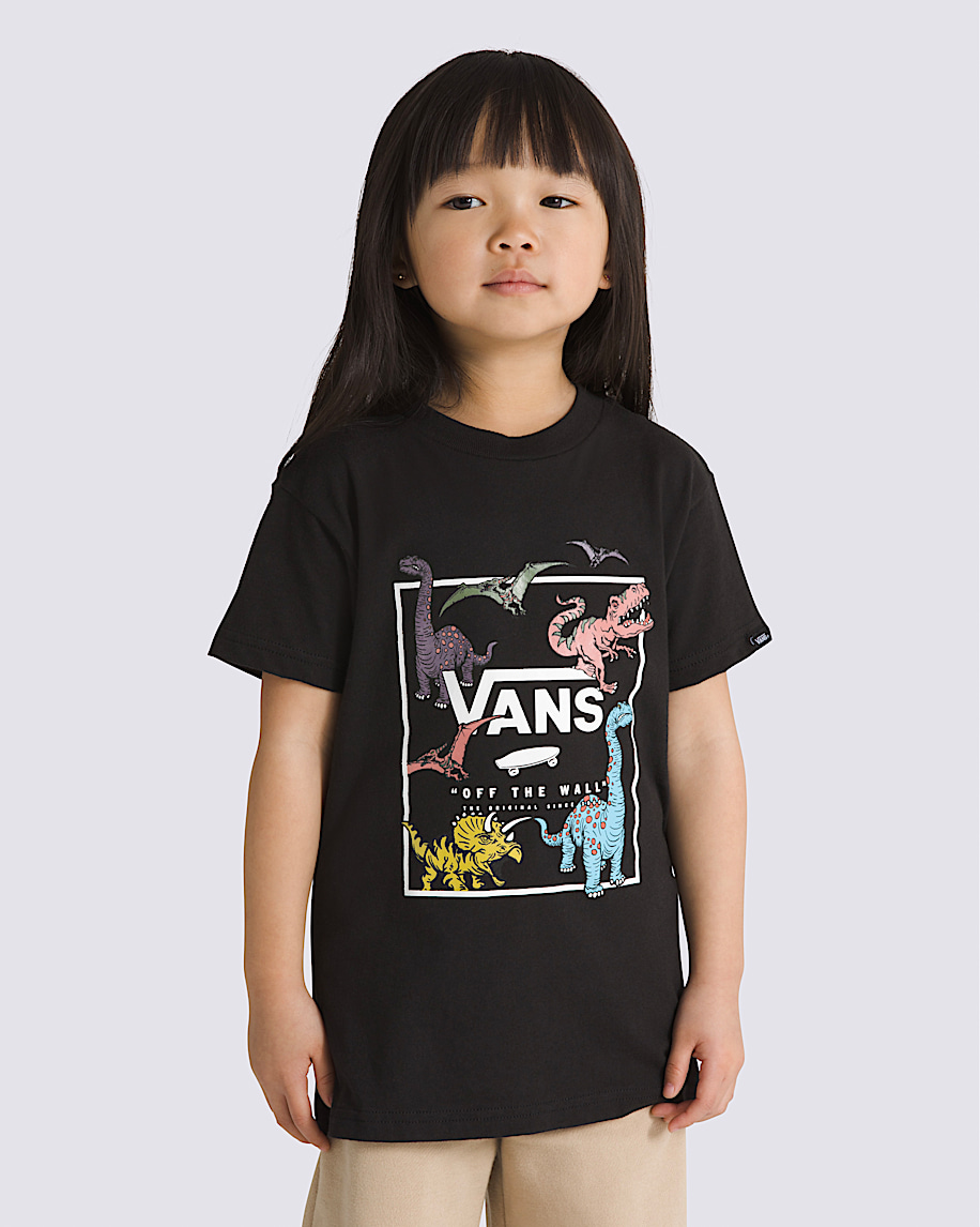 leuchtendes dino-t-shirt für kleine kinder