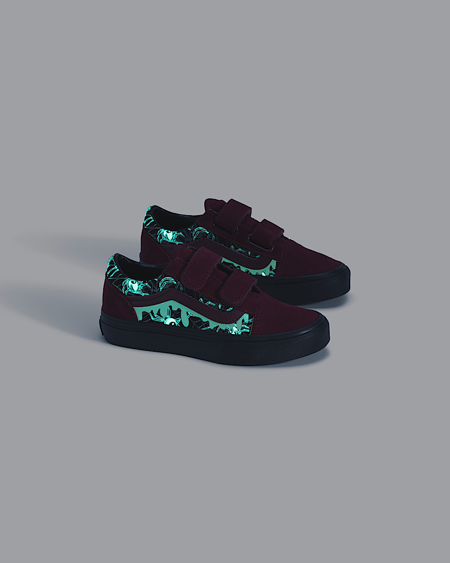 old school v halloween-schuh für kleine kinder