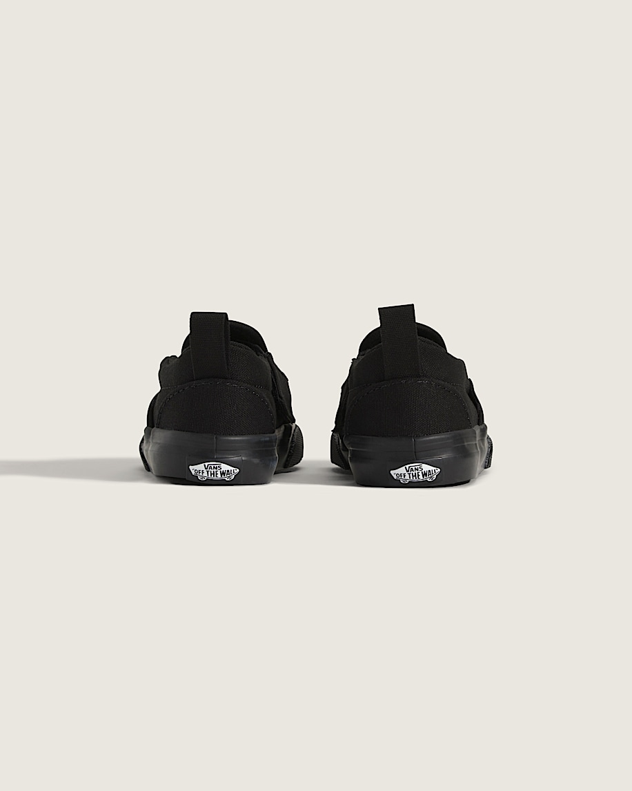 klassischer slip-on-v-schuh für kleinkinder