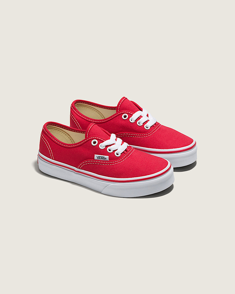authentischer schuh für kleine kinder