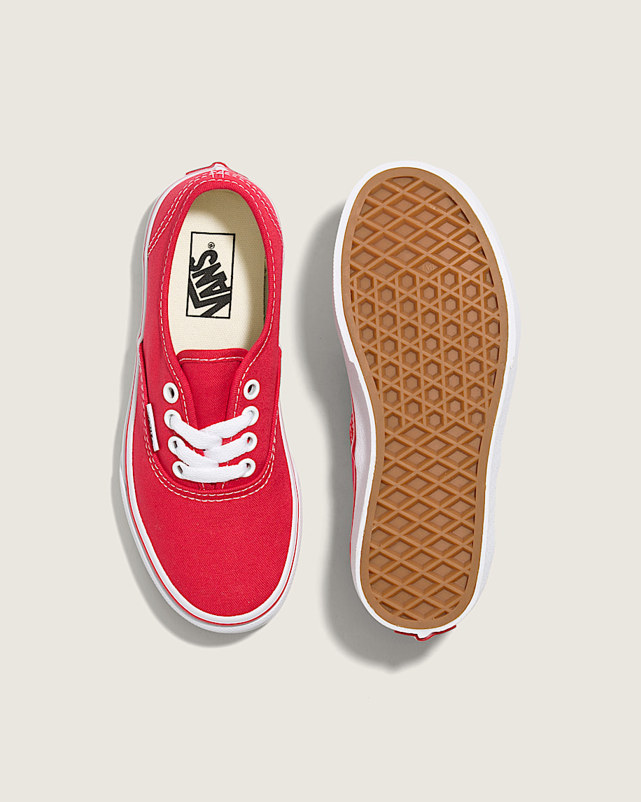 authentischer schuh für kleine kinder