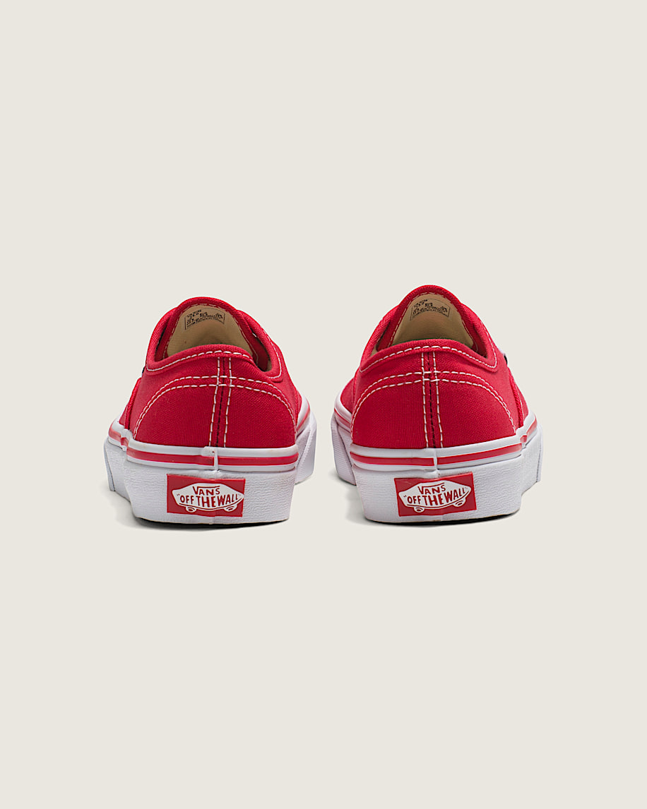 authentischer schuh für kleine kinder