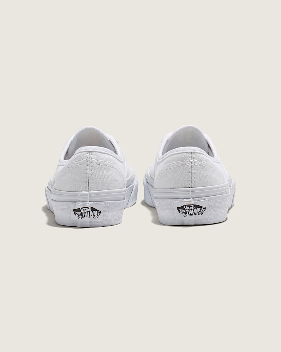 authentischer schuh für kleine kinder