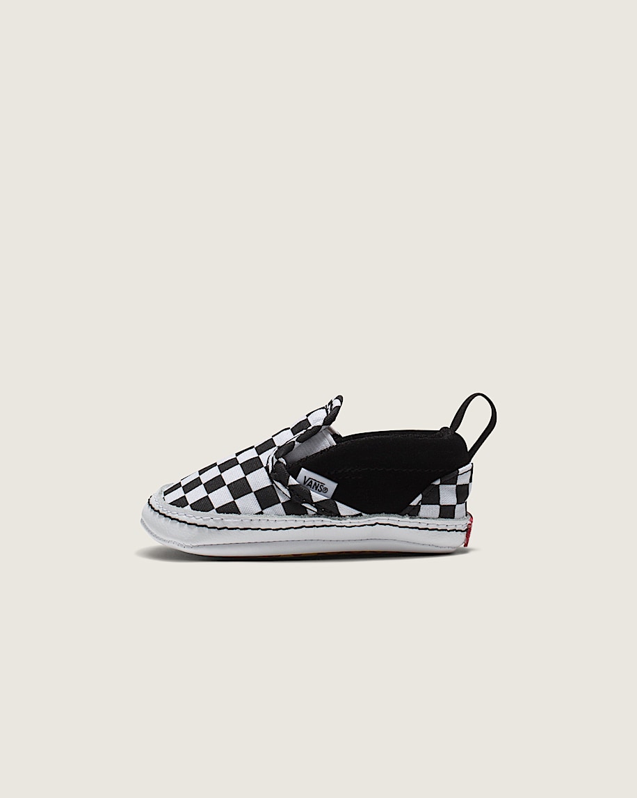 baby-slip-on-krabbelschuh mit v-förmigem schachbrettmuster